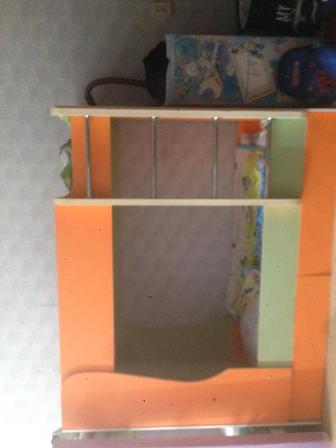 Продам двухярусный кровать детский