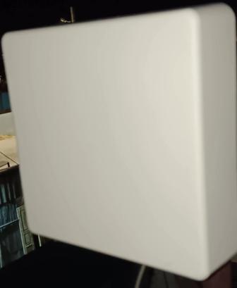 Продам панельную 4G антенну