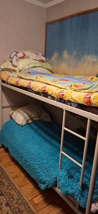Двухъярусная кровать