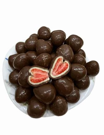 Сублимированный клубника в шоколаде