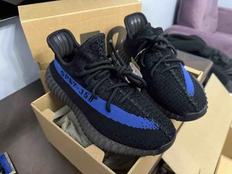 Yeezy 350 Kanye West Dazzling Blue