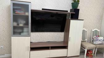 Продам шкаф в зал, под телевизор