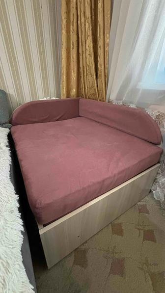 Продам кресло-кровать в отличном состоянии