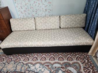 Продам не раскладной диван