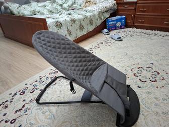 Шезлонг детский