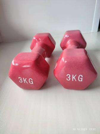 Продам гантели