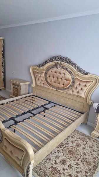 Спальная кровать