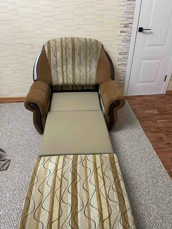 Продам диван и кресло в хорошем состоянии !