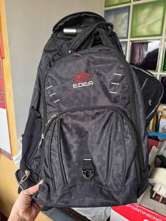 Сумка для коньков на колесиках