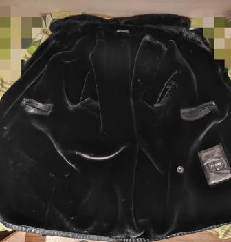 Мужская дубленка размер 50 в отличном состоянии