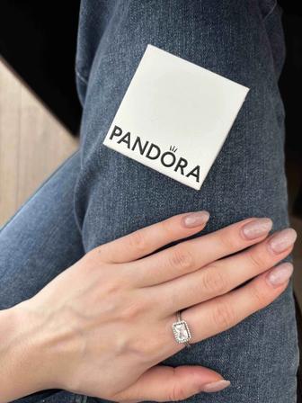 Кольцо Pandora