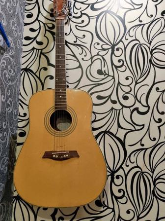 Продам гитару