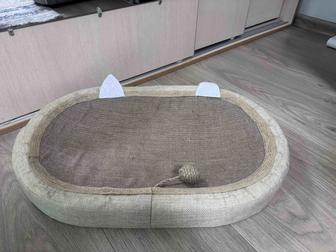 Лежанка, когтеточка