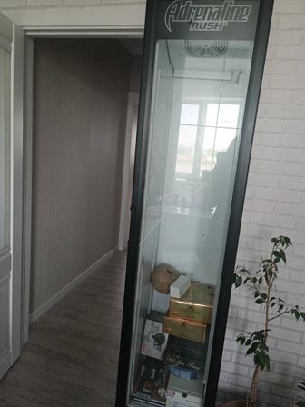 Продам холодильник для напитков