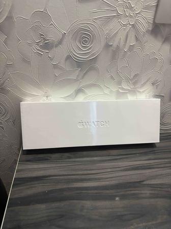 Продам Apple Watch Series 10