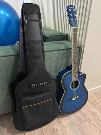 Продам гитару акустическую adagio