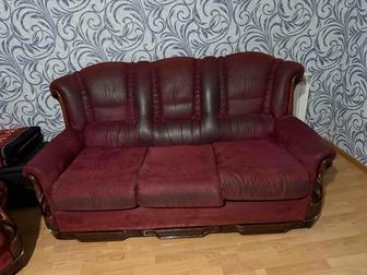 Отдам диван даром