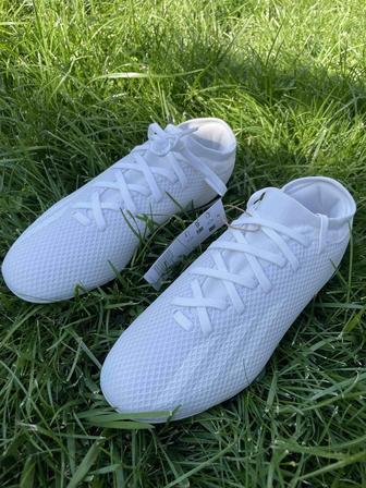 Продаются детские бутсы Adidas