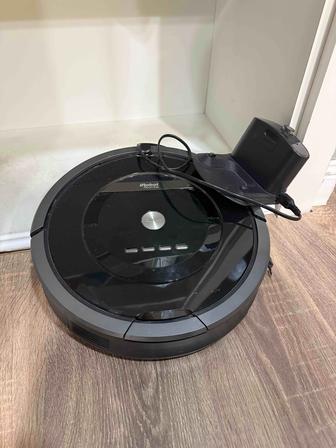 Робот-пылесос iRobot Roomba