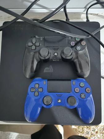 PS4 Slim