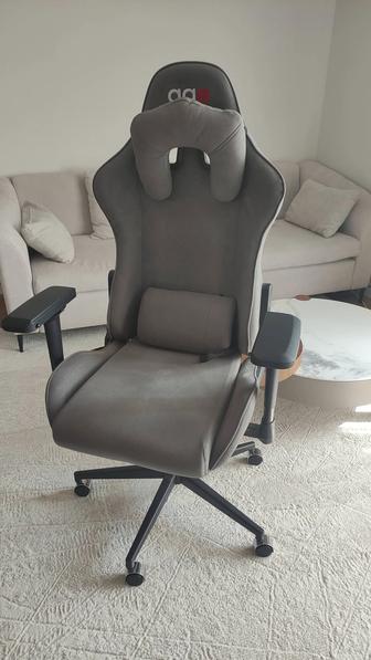 Игровое кресло AGE M-906 dark grey flannelette, темно-серый