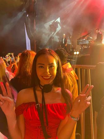 Вокалистка на мероприятия