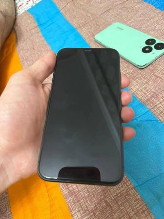 Айфон 11 бар