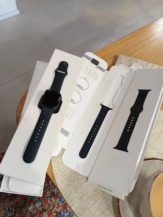 Продам Apple Watch