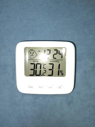 Метеостанция часы с подсветкой