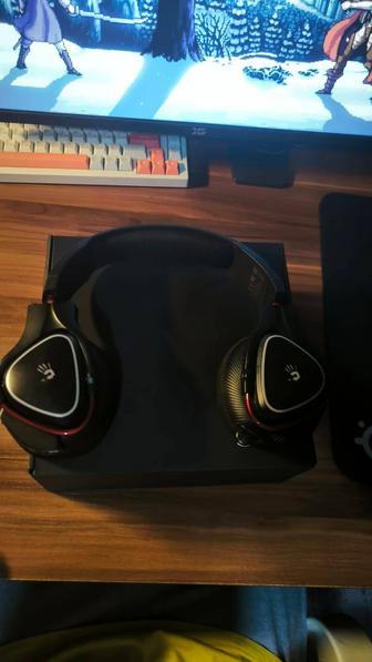 Продаются наушники. Bloody MR710