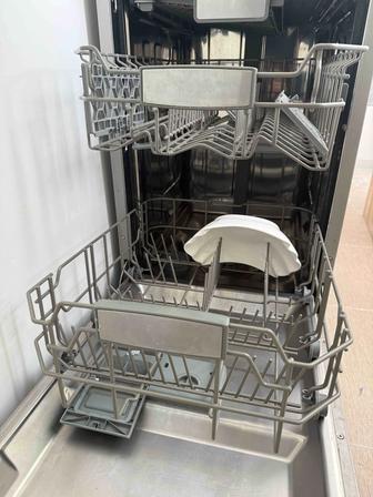 Продам посудомоечную машину от Whirlpool
