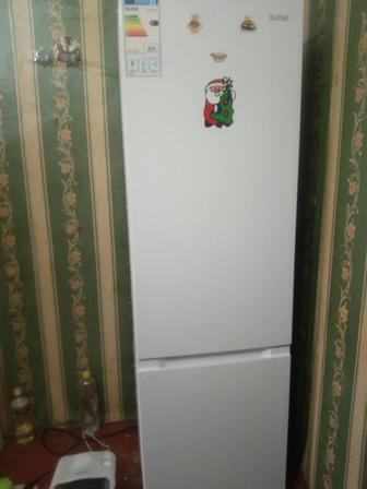Холодильник.