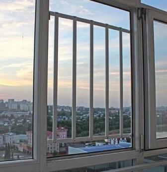 Пластиковые окна , замена стекла , москитные сетки , защита для детей