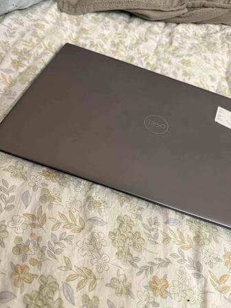 Нутбук Dell