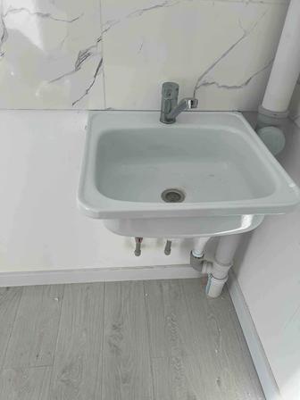 Продается раковина срочно новая