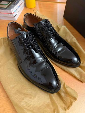 Лакированные туфли