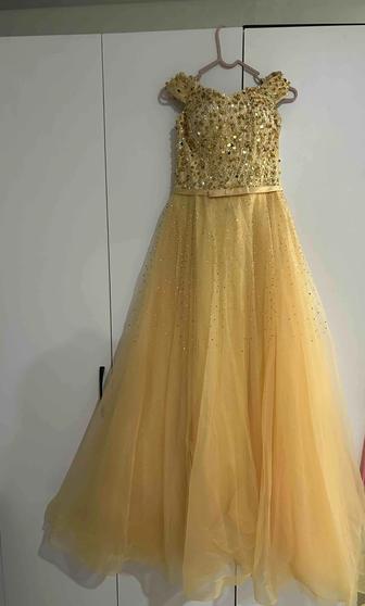 Новое шикарное платье