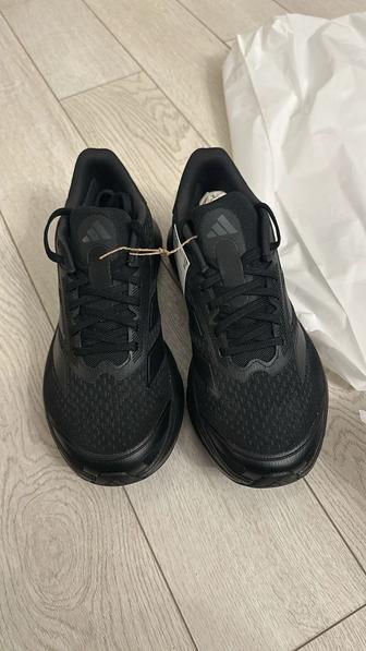 Кроссовки Adidas оригинал