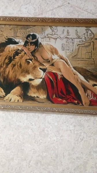 Картина Девушка и лев. Гобелен