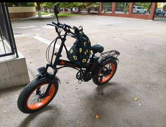 Продам электросамокат