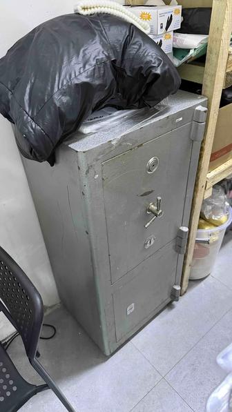 Продам сейфы