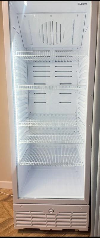 Продам холодильник витрина