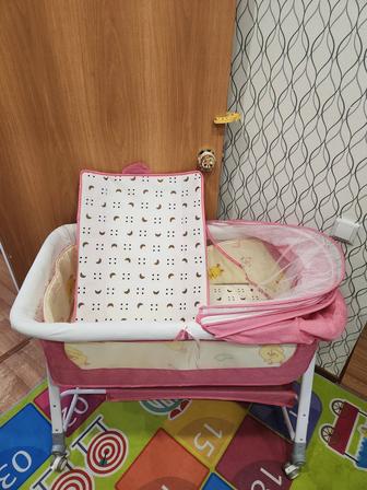 Продам детскую прикроватную кроватку