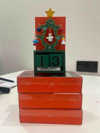 Календари, постеры