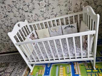 Продам детскую кроватку
