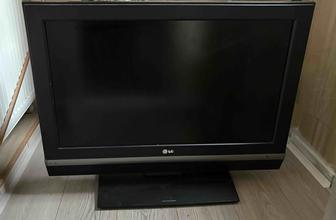 Продам телевизор lg