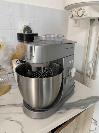 Продам kenwood cooking chef xl
