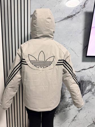 Продам новую куртку Abibas