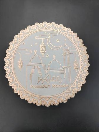 Подтарельники для сервировки