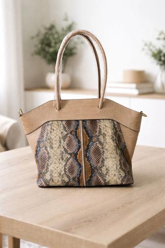 Сумка из натуральной кожи